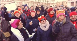 OMAS GEGEN RECHTS [GRANDMAS AGAINST THE RIGHTWING]